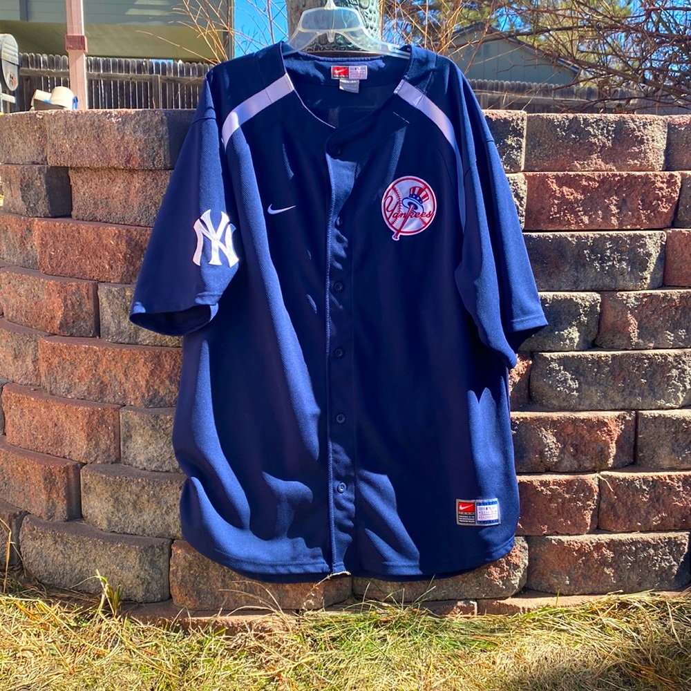 Vintage Nike New York Yankees Jersey